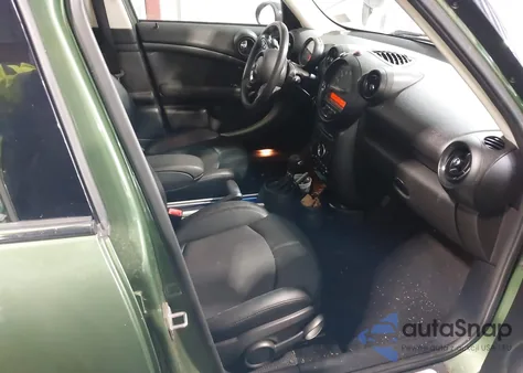 2015 Mini Countryman Cooper S z USA, uszkodzony, nr VIN WMWZC5C51FWP42963